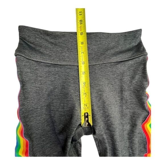 Mumu Moves Women's Rainbow Striped Sports Bra and Tracksuit Pants 2-Piece Set - Picture 9 of 13